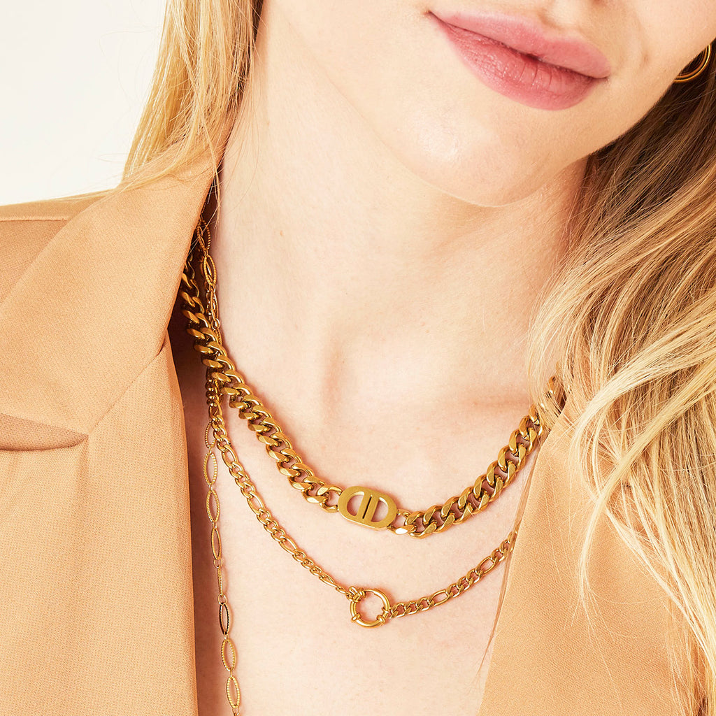 Queen Necklace