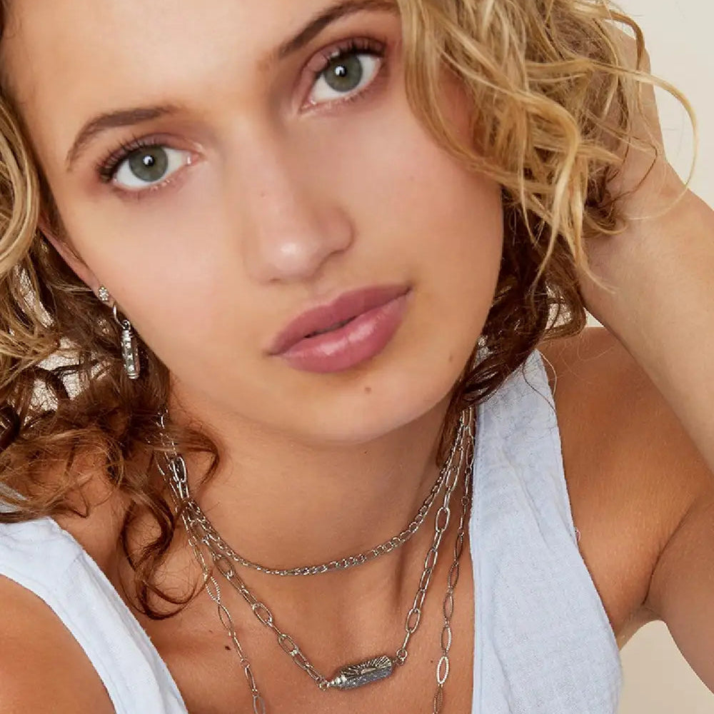 Oriental Amour Necklace