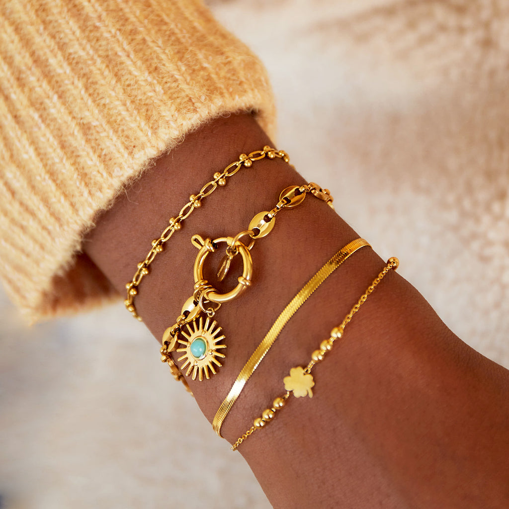 Delicate Links Bracelet