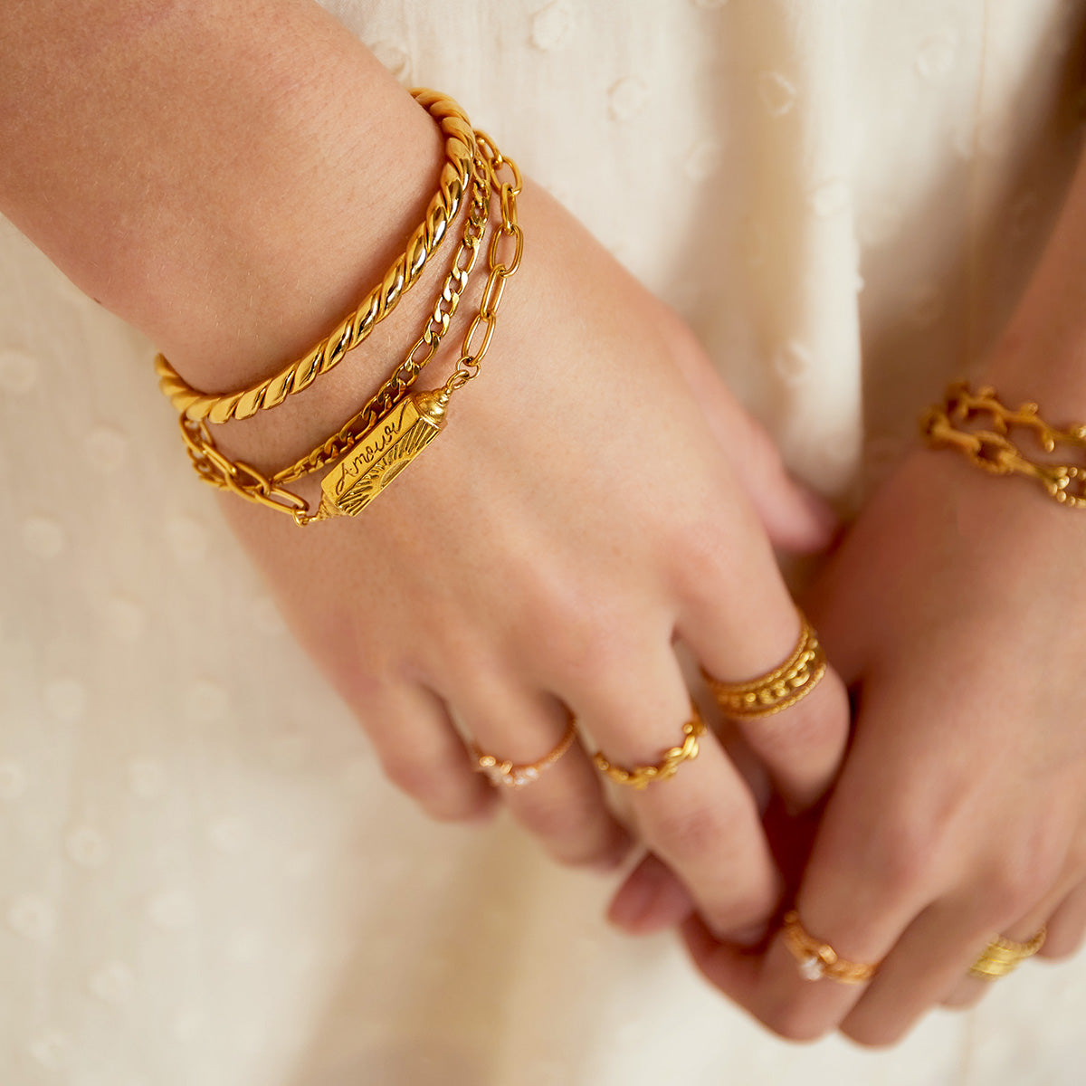 Oriental Amour Bracelet